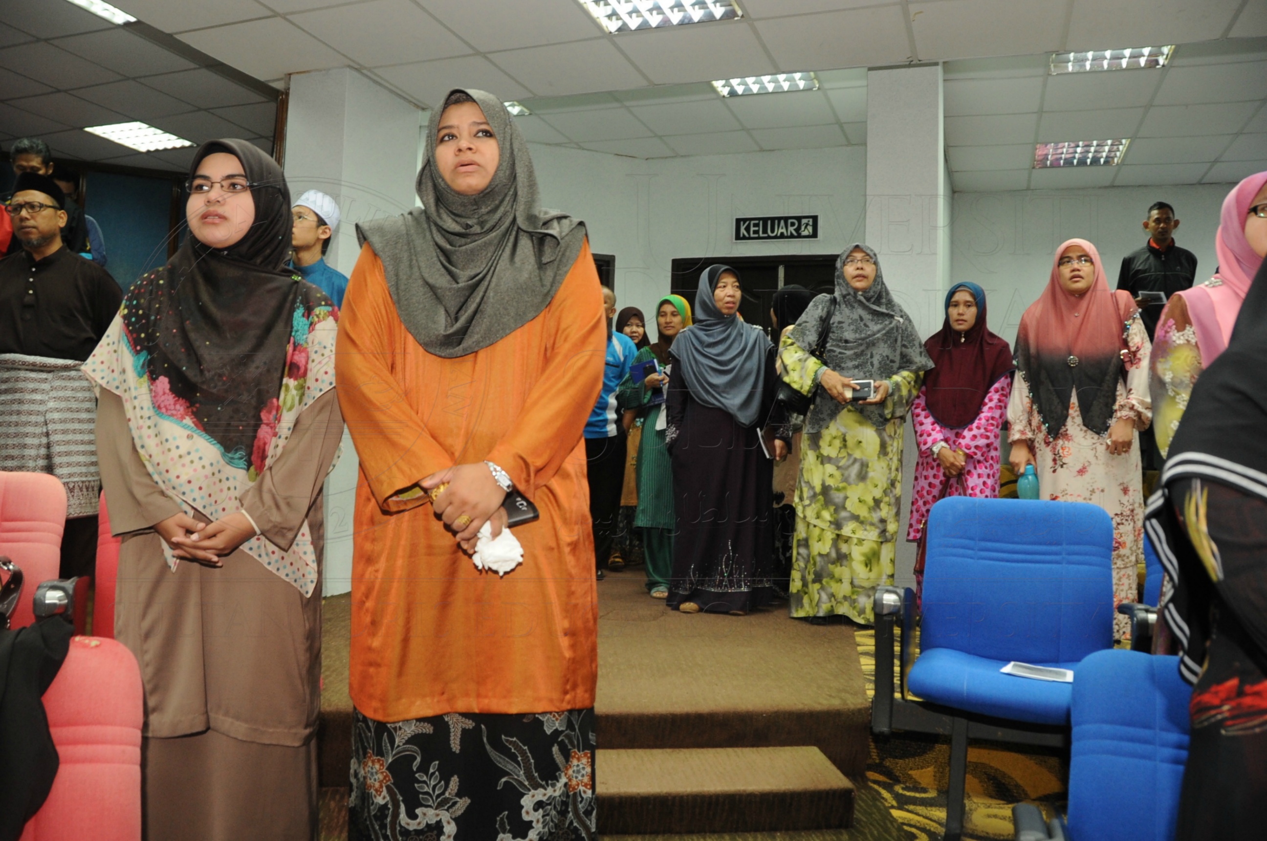 PRO 16 1 MAULIDUR HAS 7331